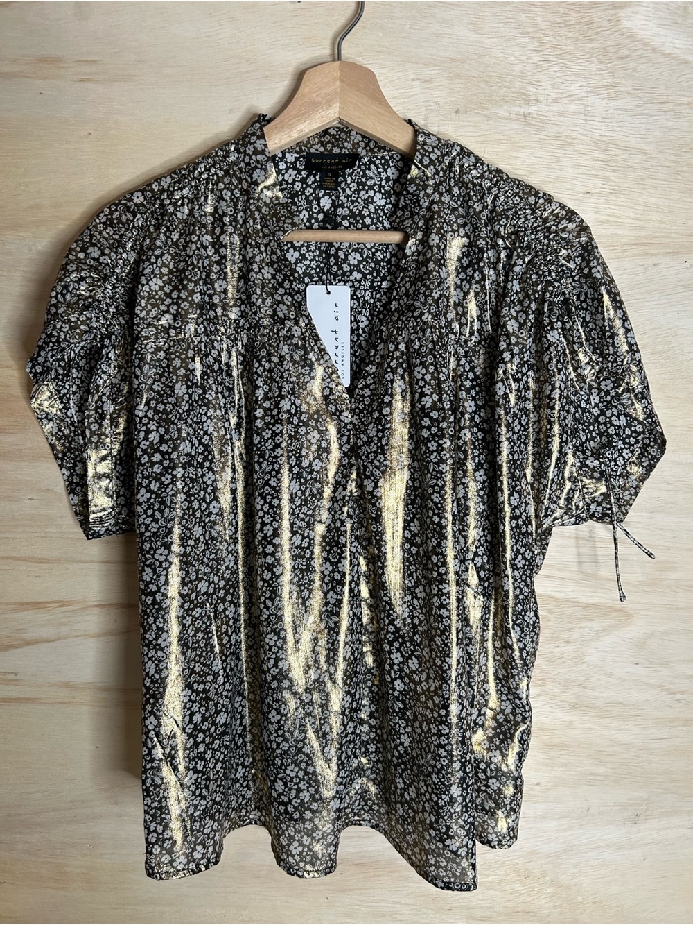 Current Air Metallic Floral Puff Sleeve Blouse NWT Size S